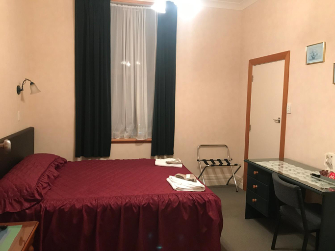 Bedroom 3, Feilding Hotel, Manawatu