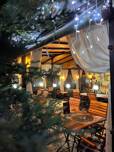 Others 5, Pensiune Restaurant Arconi, Navodari
