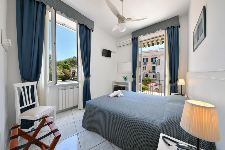 Bedroom, Noris, Napoli