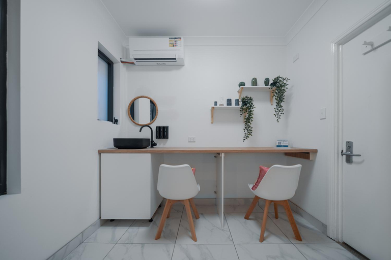 Dining Room 8