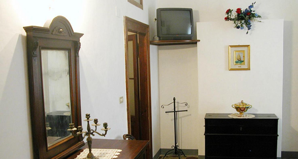 Others 4, Residenza Sant'Emiliano, Perugia