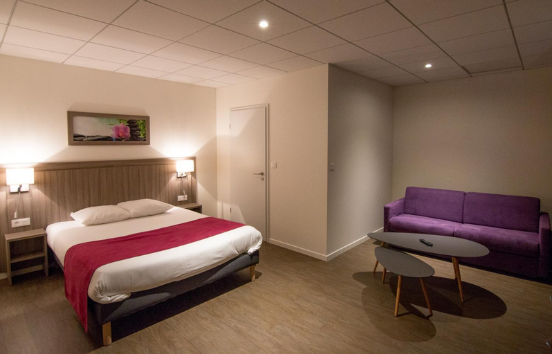 Bedroom 12