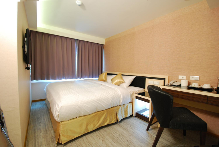 Bedroom 8