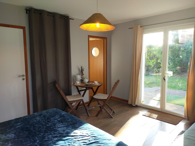 Bedroom, Chambres d'hotes du Parc d'Espagne, Gironde
