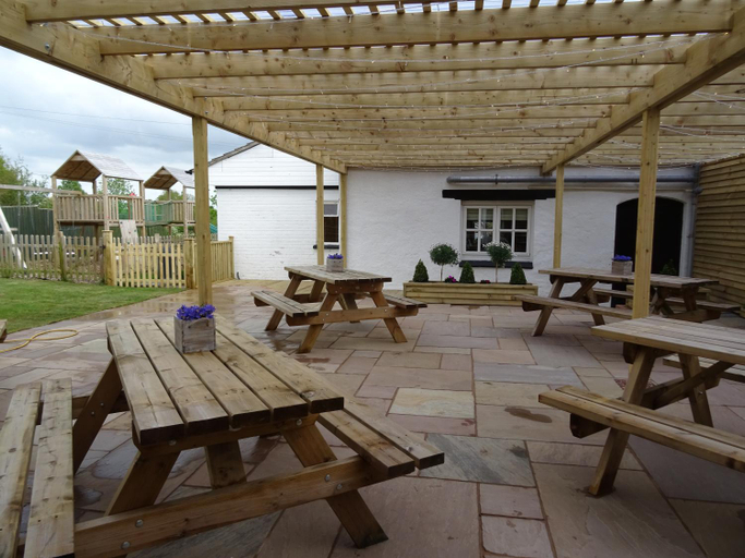 Others 4, The Garway Moon Inn, Herefordshire