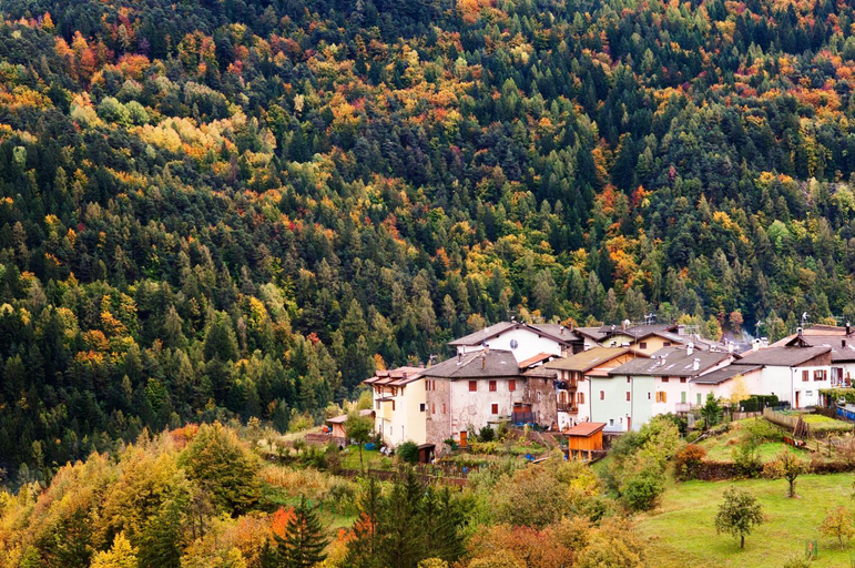 Others 4, Hostel L'Ost - Ostello di Grumes, Trento