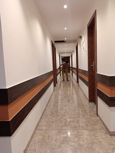 Others 5, Hotel Metro Inn, Mumbai Suburban