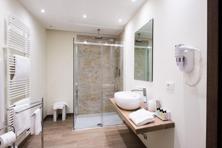 Bedroom 5, Hotel Marelet, Bergamo