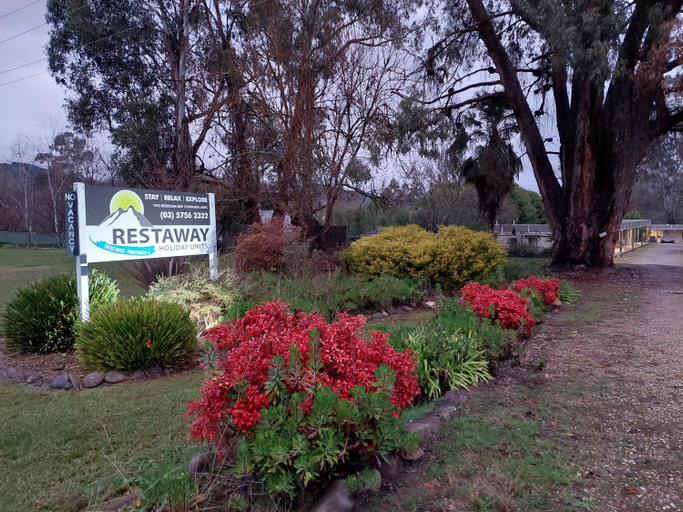 Others 4, Restaway Holiday Units, Alpine - East
