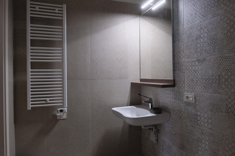 Bathroom 3, Al Bacino Rooms And Breakfast, Rovigo
