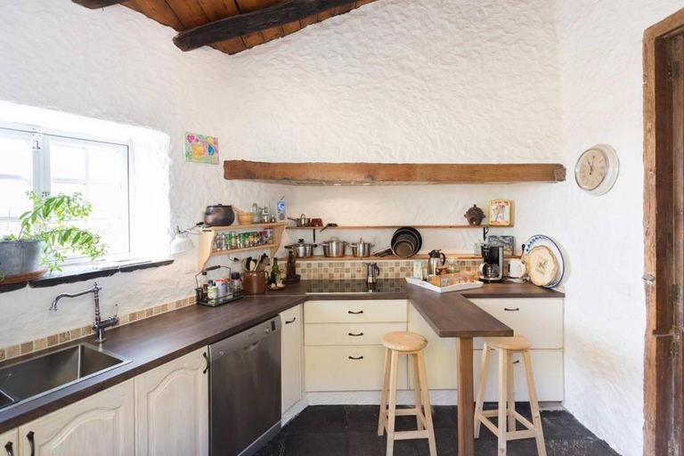 Kitchen 4, Sansofi Guesthouse, Santa Cruz de Tenerife