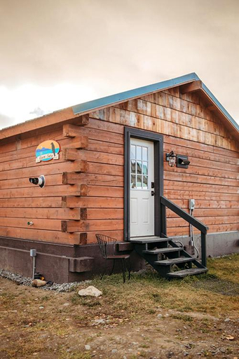 Others 3, Alaskan Suites, Kenai Peninsula