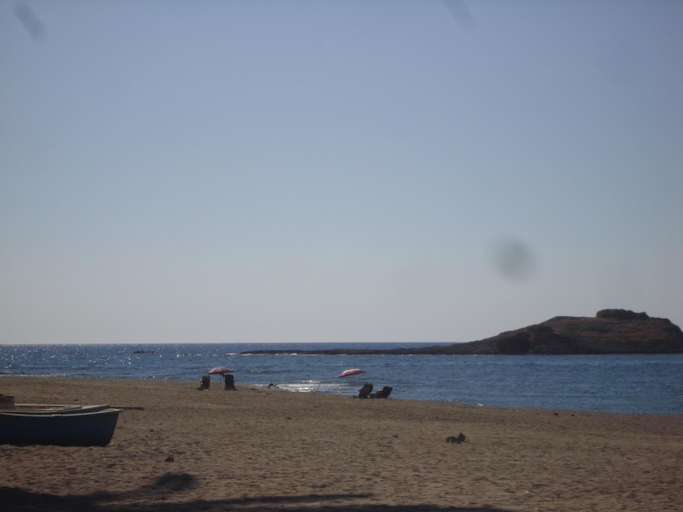 Others 5, Pension sol y playa, Almería