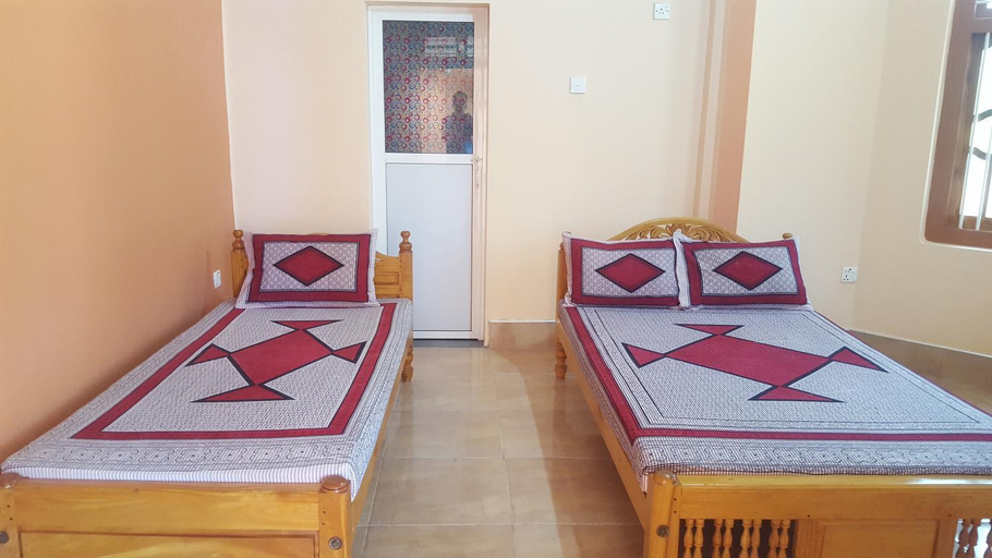 Others 2, Tulip Guest Inn, Vadamaradchy North