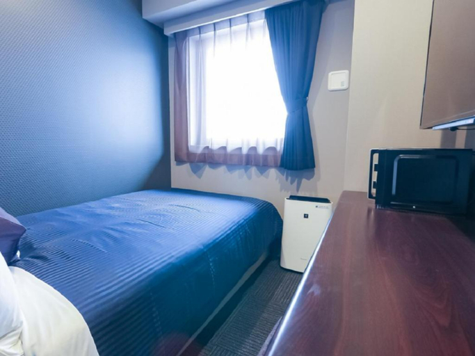 Bedroom 4, HOTEL LiVEMAX Yokohama-Eki Nishiguchi, Yokohama