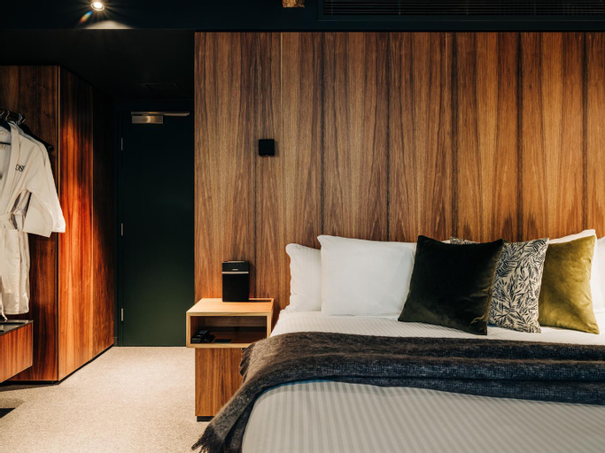 Bedroom 10
