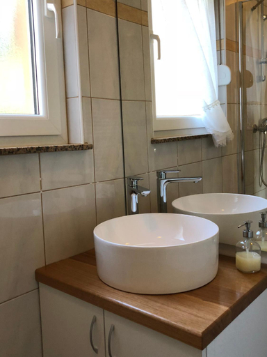 Bathroom 2, Apartmani Ucka, Opatija/Veprinac