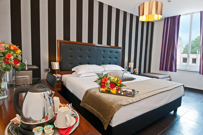 Bedroom 2, Navona Colors Hotel, Rome