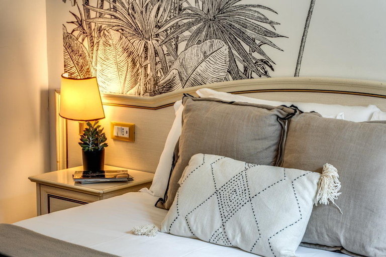 Bedroom 4, Baboon Room, Rome
