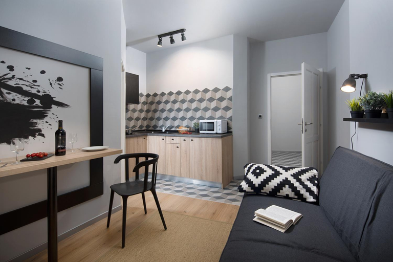 Others 2, Studio Apartments River - Self Check-in, Rijeka