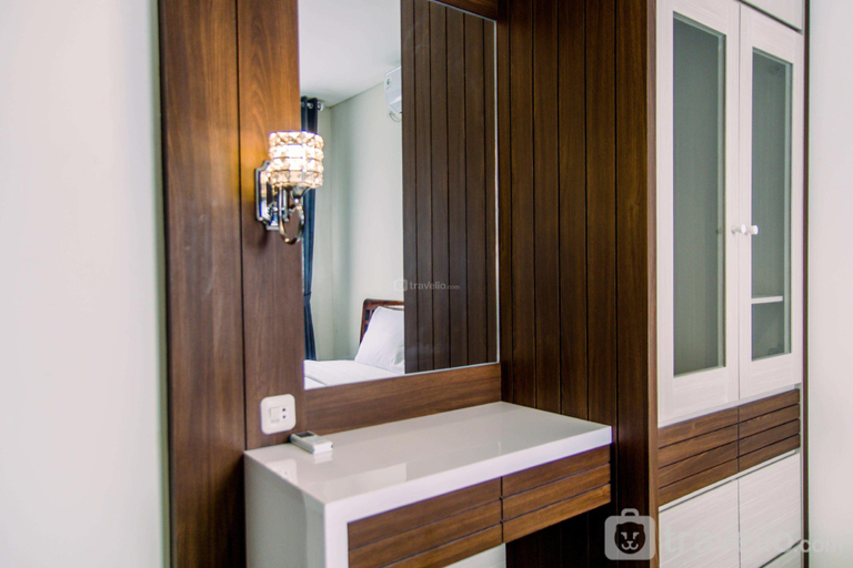 Bathroom, Comfort Best Choice 2BR @ Bintaro Icon By Travelio, Tangerang Selatan