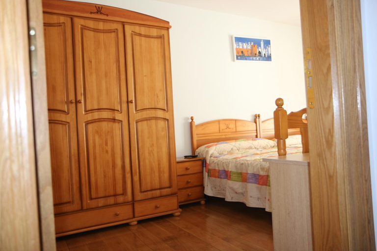 Others 3, Hostal La Plaza, Navarra