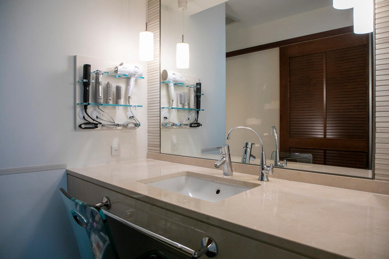 Bathroom 5