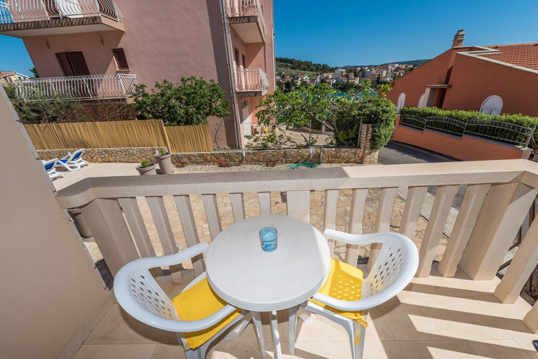Others 3, Apartments Pralija, Šibenik