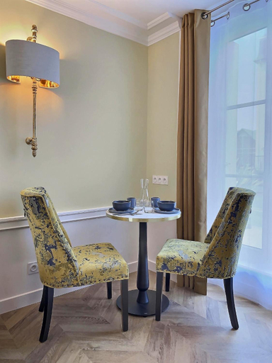 Dining Room 3