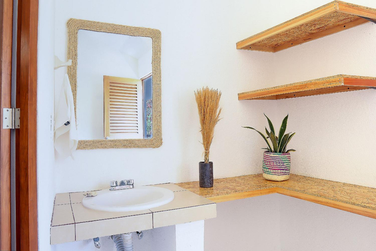 Bathroom, Casa Yoo Bigu Mazunte, Dist. Pochutla