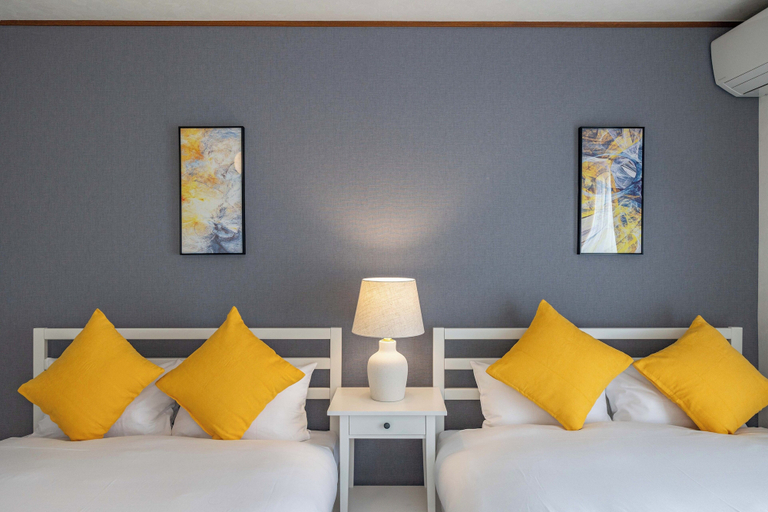Bedroom 3, Aquamarine House, Osaka