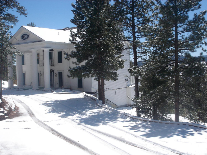 Exterior & Views, Pikes Peak Paradise Bed and Breakfast, Teller
