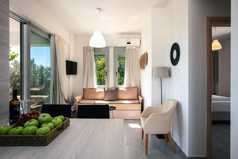 Others 3, Evgoro Luxury Suites, Crete
