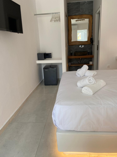 Bedroom 1, Eternal Town, South Aegean