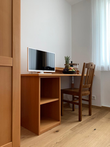 Others 5, Landshuter Hof, Straubing