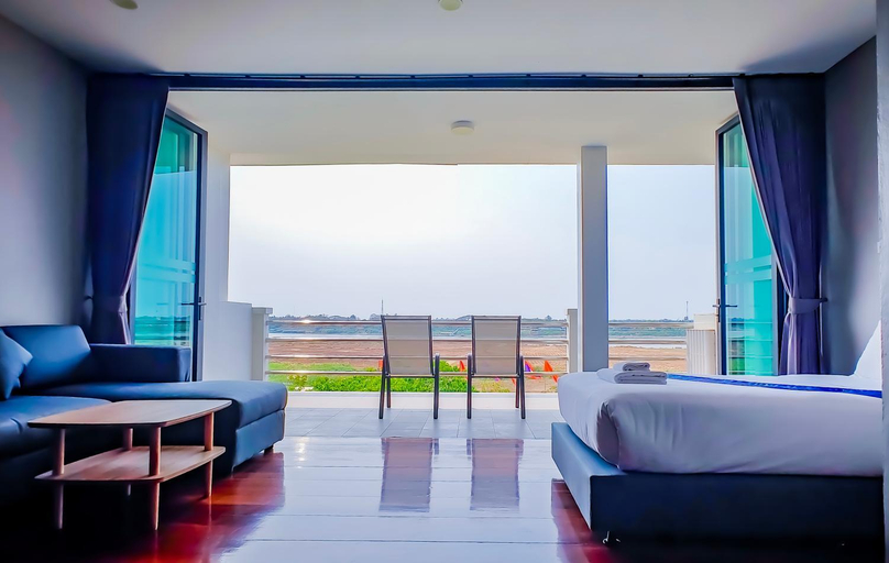 Others 5, The Riva Vientiane Hotel, Vientiane