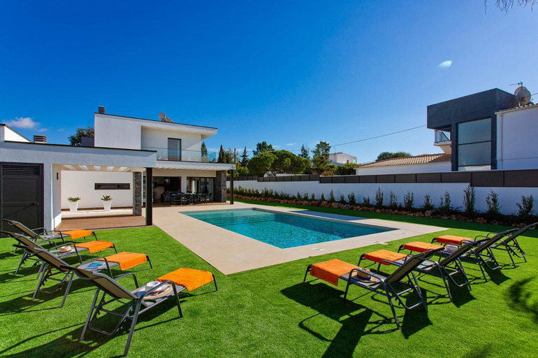 Others 3, Villa Ohana, Albufeira