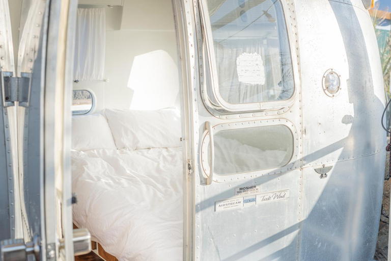 Others 2, BeachBoys - Retro Caravan AirStream, Jeju