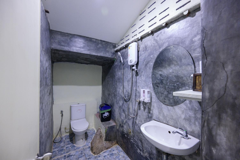Bathroom 3, Bubble Bungalow, Ko Phangan