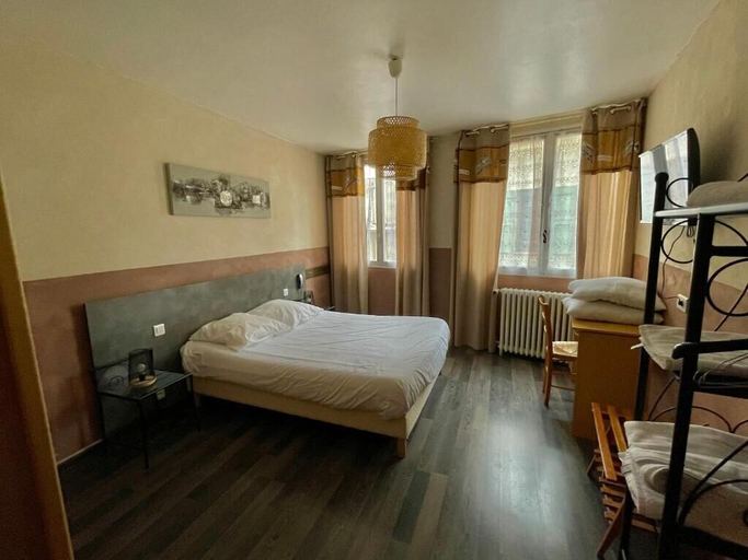 Bedroom 3, hotel francois 1er, Alpes-de-Haute-Provence