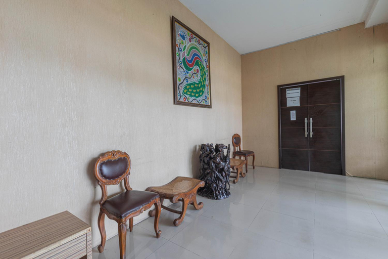 Others 4, d'Madinah Residence@Gentan, Sukoharjo