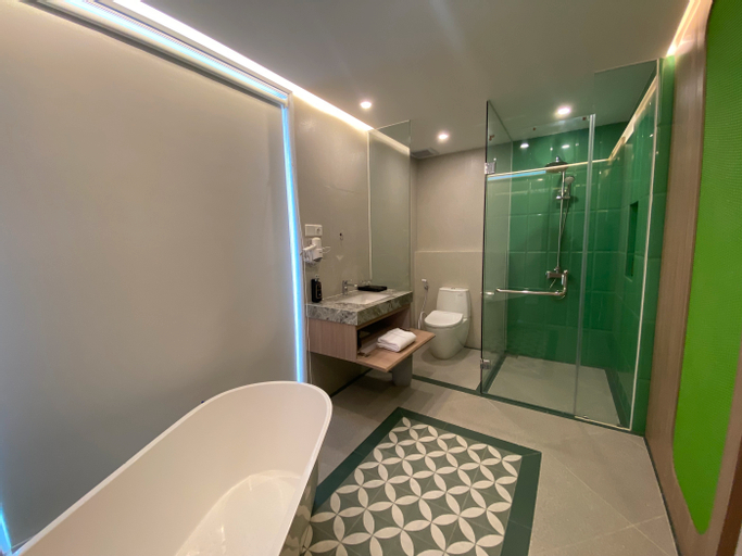 Bathroom 4