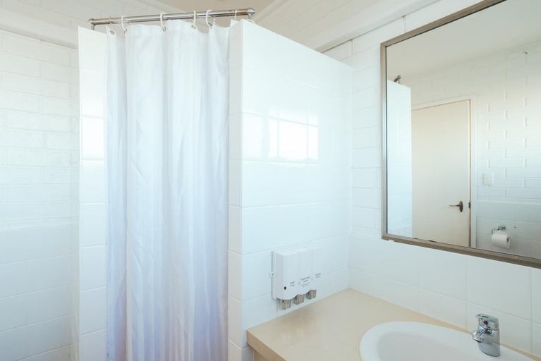 Bathroom 6