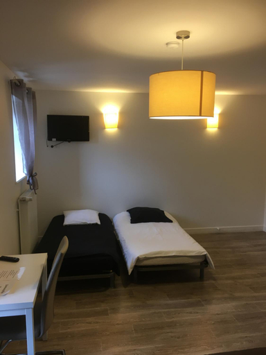Others 3, Chambres d'Hote Les Bredins, Allier