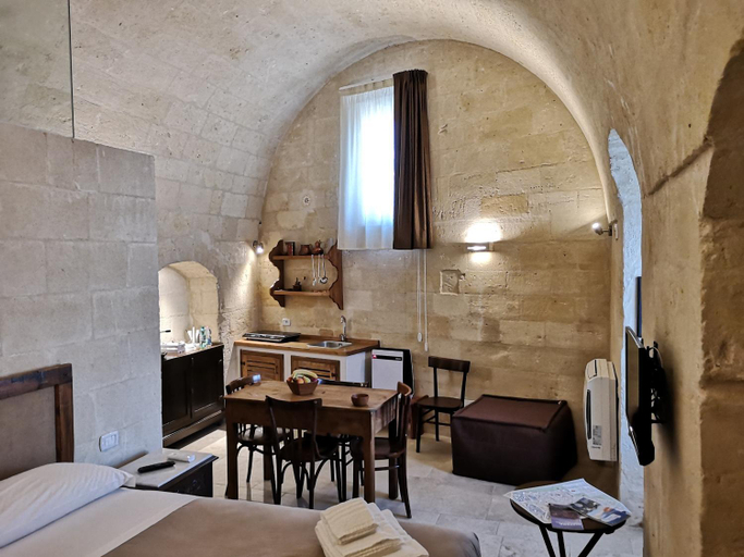 Bedroom 3, Sassi, Matera