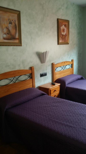 Others 2, Hostal Guarni, Soria