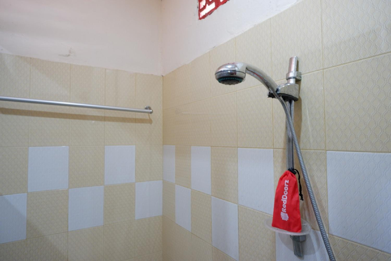 Bathroom 6