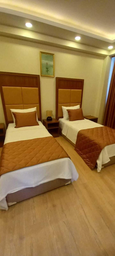 Bedroom 2, Keeper, Fatih