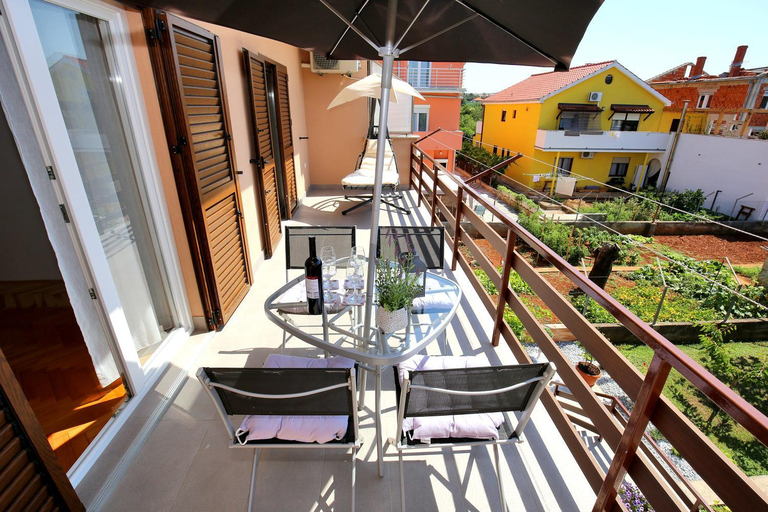 Others 4, Apartments Mara, Zadar
