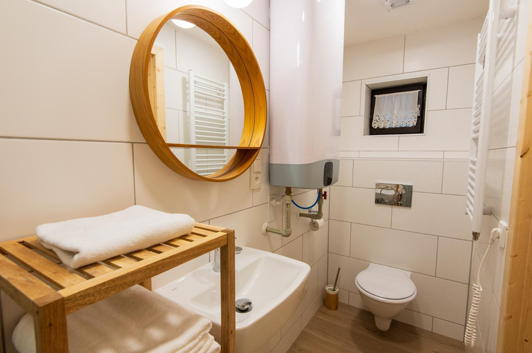 Bathroom 3, Chata Pod Desenskym vrchem, Jablonec nad Nisou
